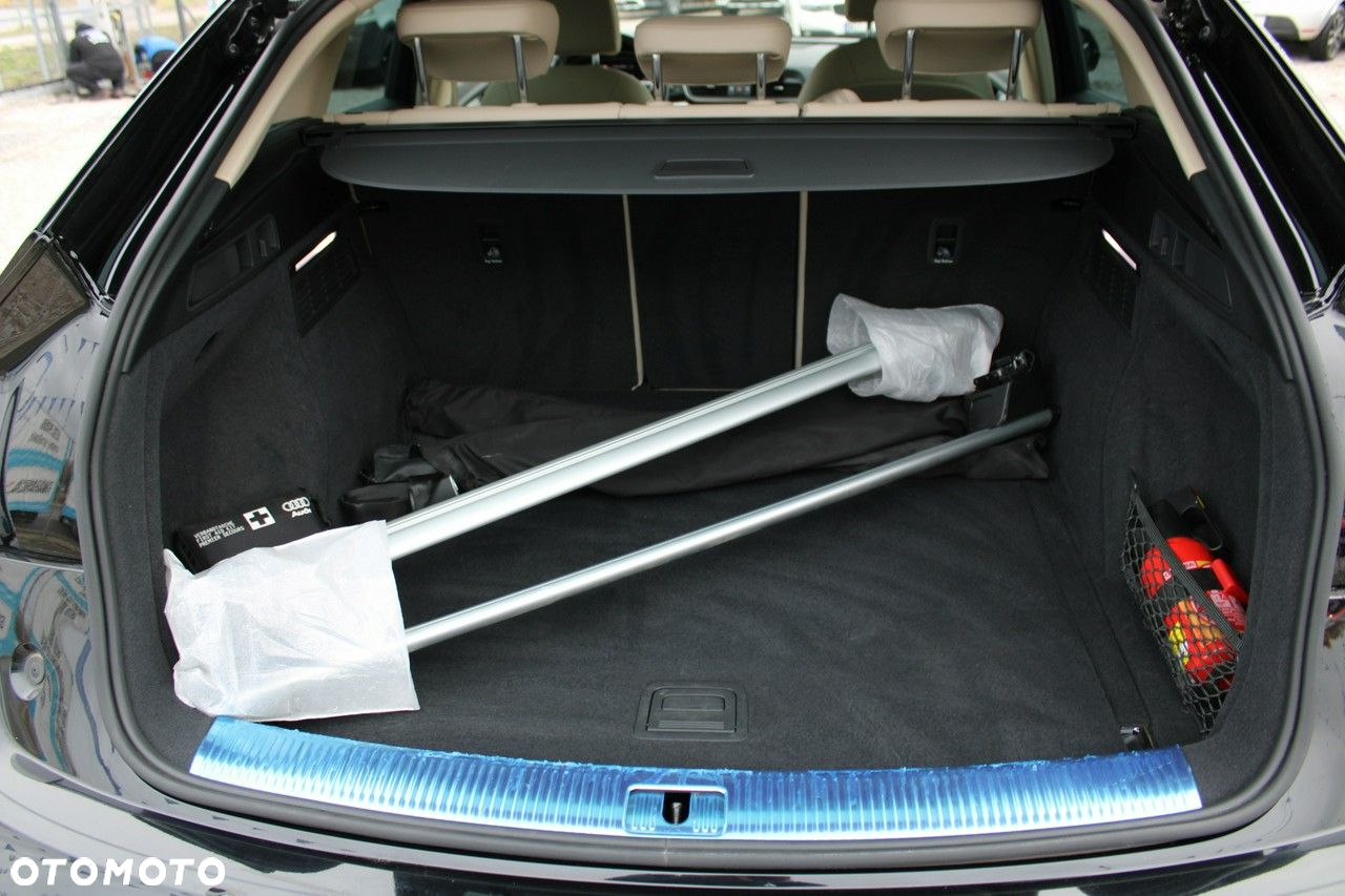 Audi Q5 Sportback - 17