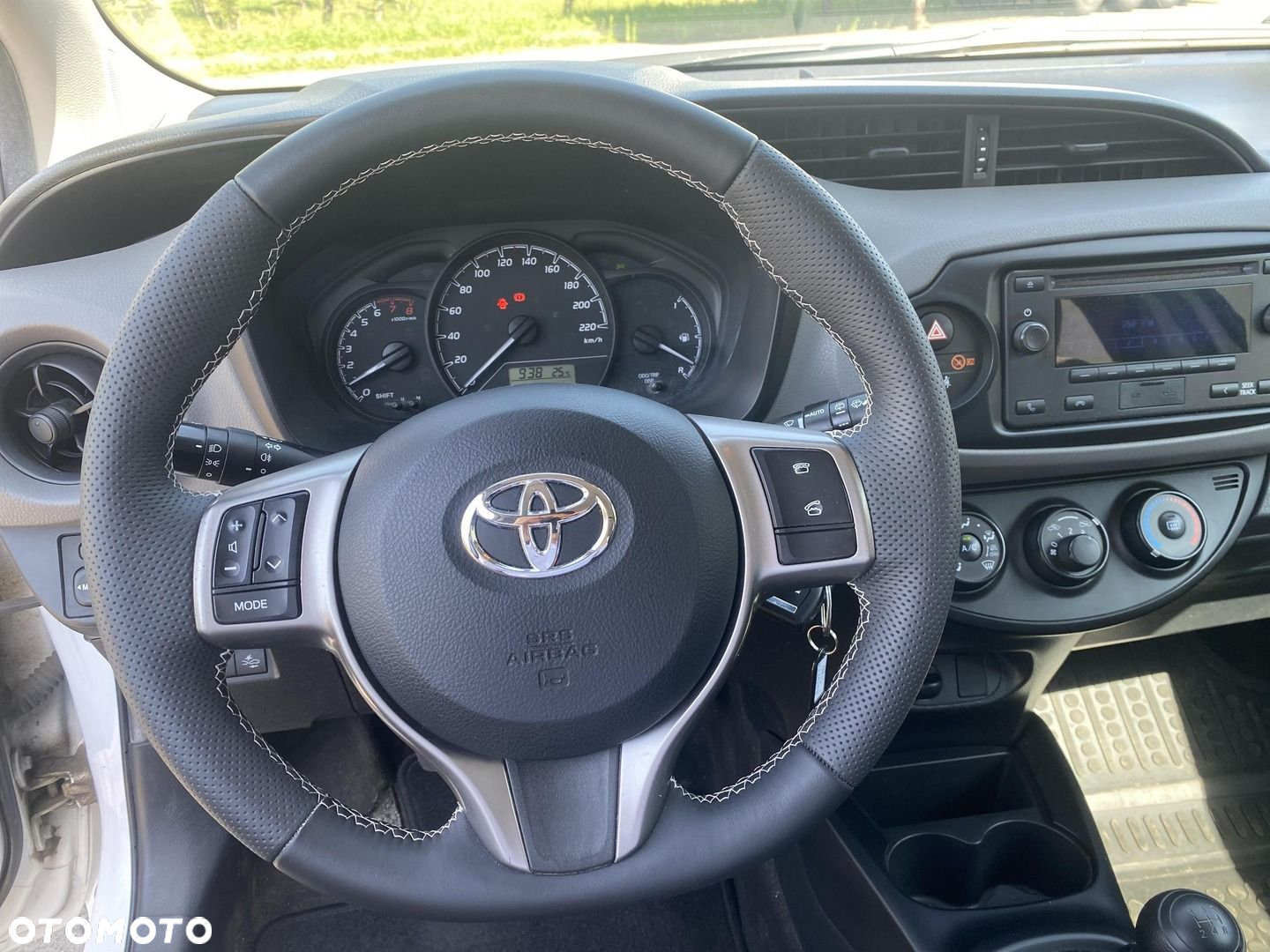 Toyota Yaris - 17