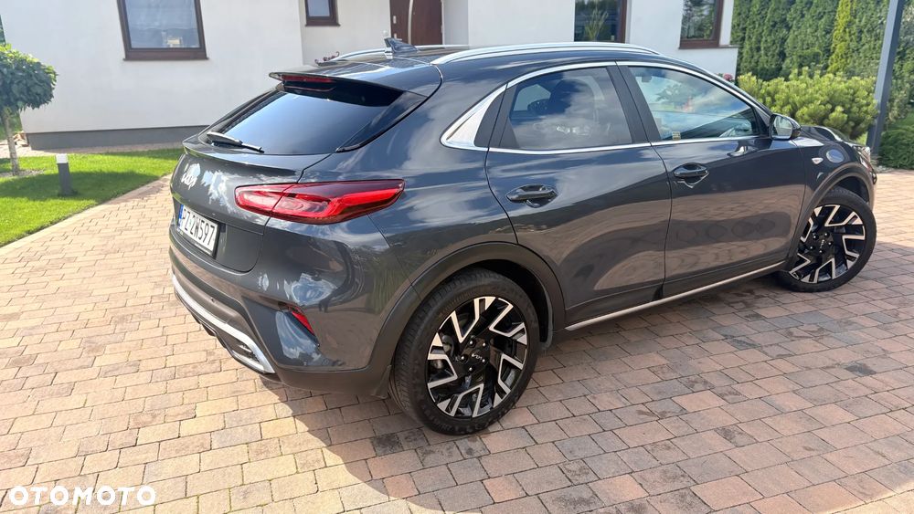 Kia XCeed 1.5 T-GDI M - 3