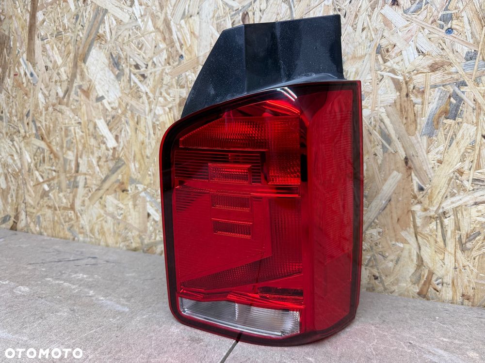 LAMPA TYŁ PRAWA VOLKSWAGEN MULTIVAN T6.1 7LA945096L - 11