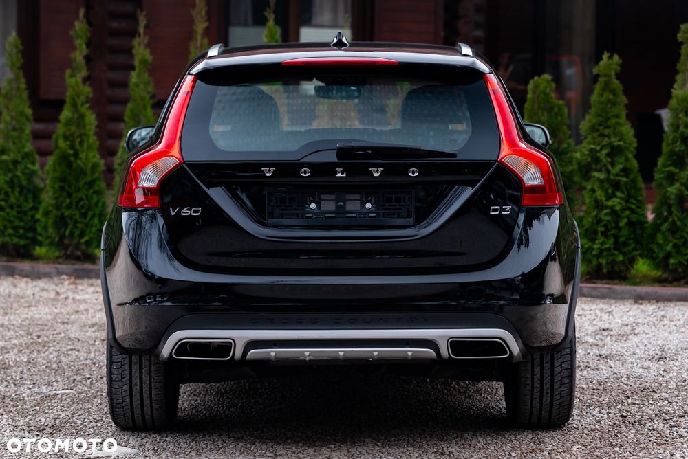 Volvo V60 Cross Country D3 Geartronic - 10