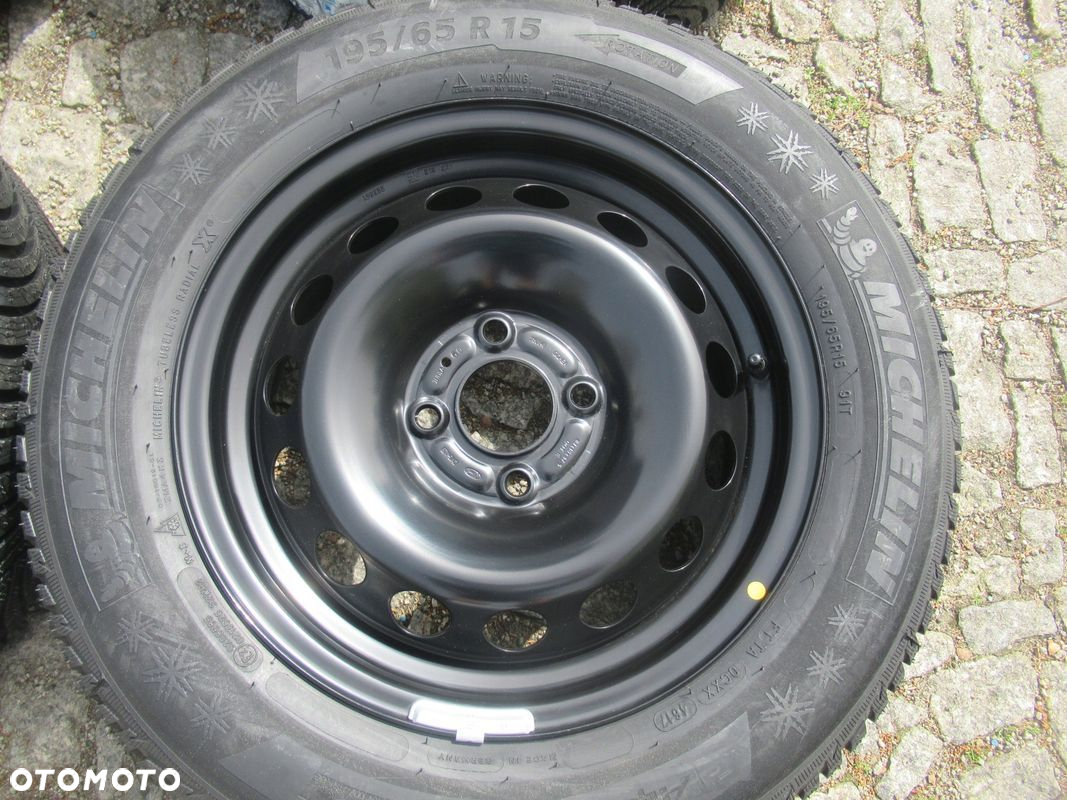 KOŁA ZIMA R15 FORD ECOSPORT czujniki DEMO MICHELIN - 2