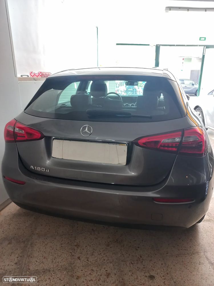 Mercedes-Benz A 180 d Style Aut. - 6