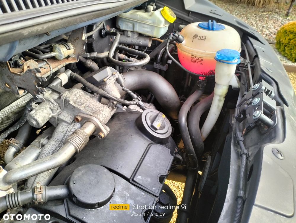 Volkswagen Transporter Long 5osób - 14