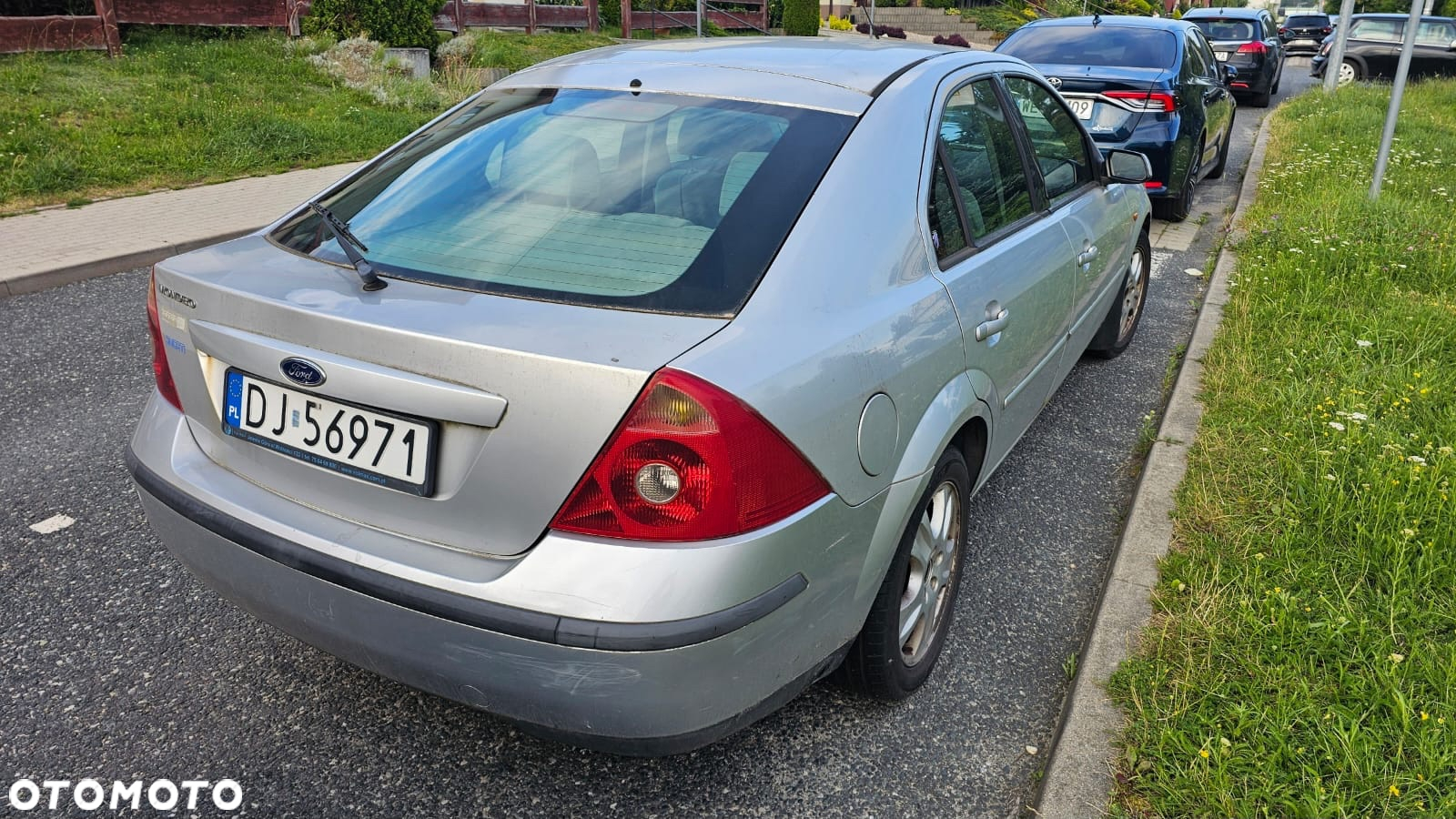 Ford Mondeo 1.8 Trend X - 3
