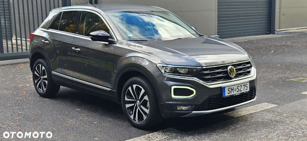 Volkswagen T-Roc 2020 photo 2