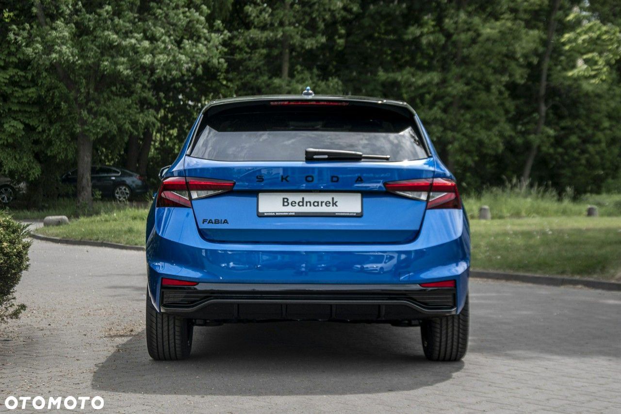 Skoda Fabia - 8