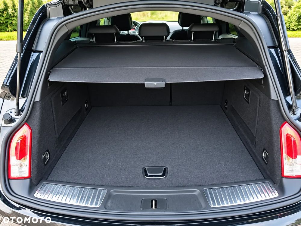 Opel Insignia - 28