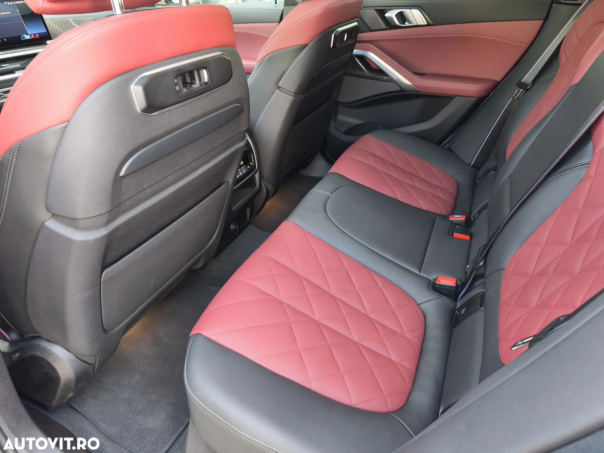 BMW X6 xDrive40i AT MHEV - 13