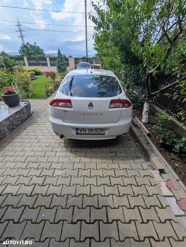 Renault Laguna - 9