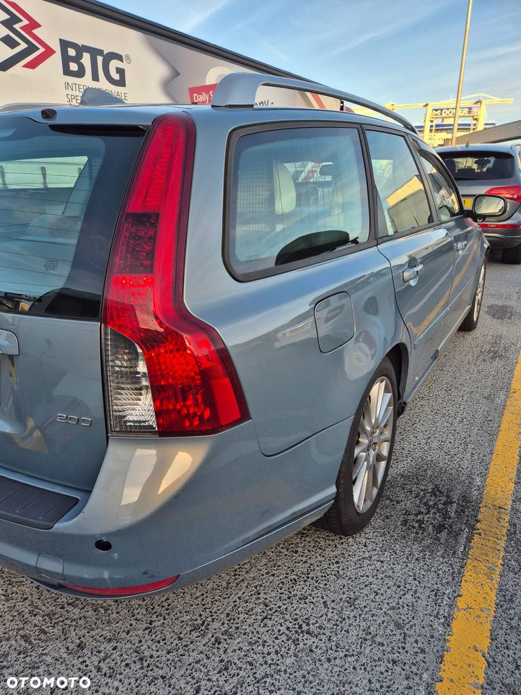 Volvo V50 - 4