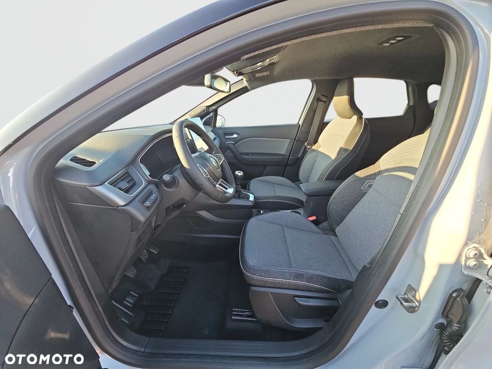 Renault Captur - 10