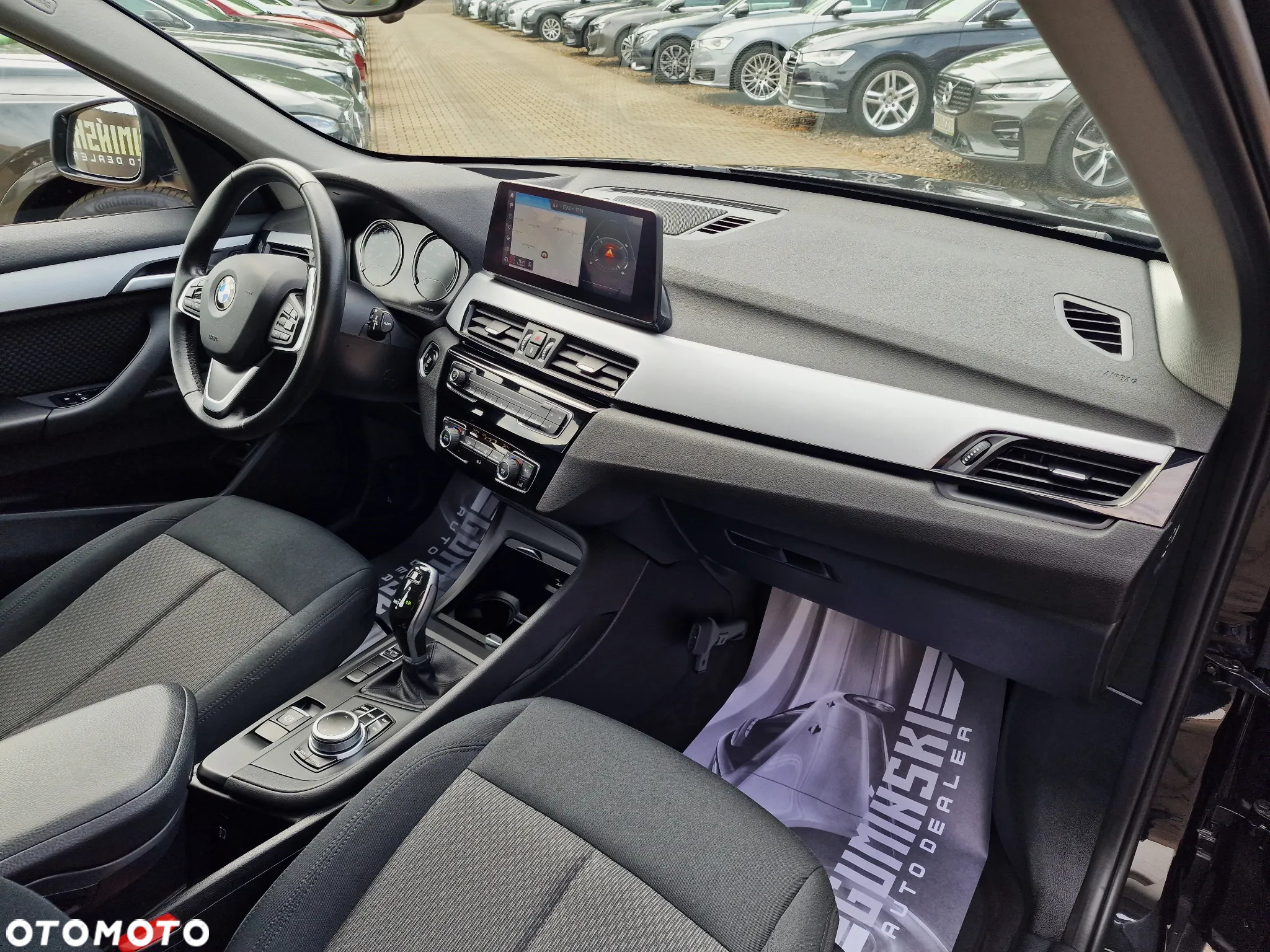 BMW X1 sDrive20i - 22