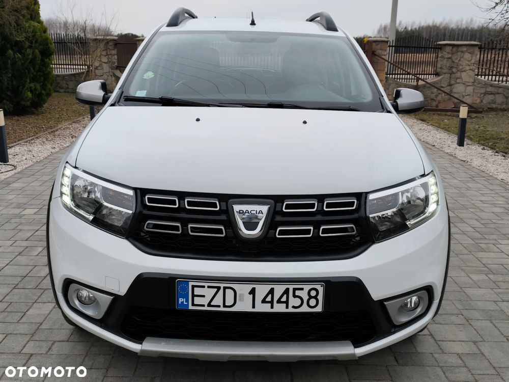 Dacia Sandero Stepway dCi 90 S&S Easy-R Celebration - 11