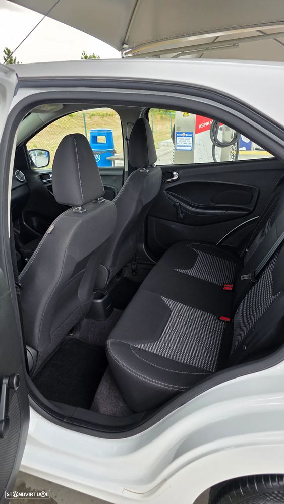 Ford KA+ 1.19 Ti-VCT Ultimate - 26