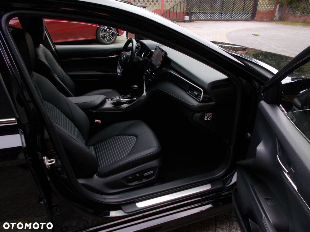 Toyota Camry 2.5 Hybrid Prestige CVT - 5