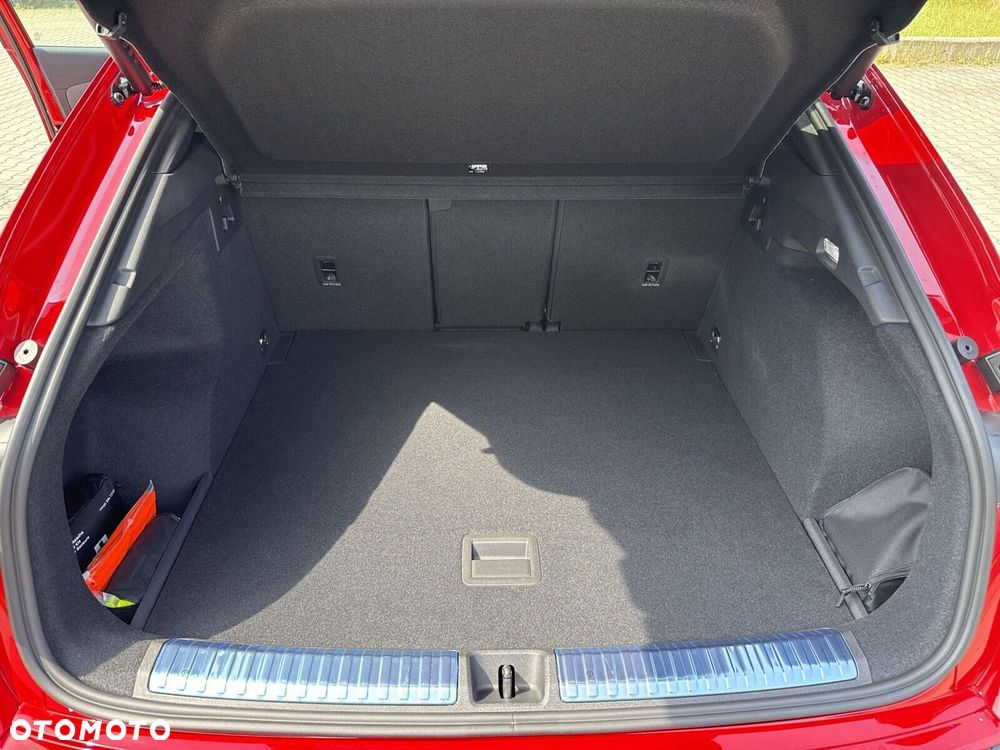 Audi Q3 Sportback - 15