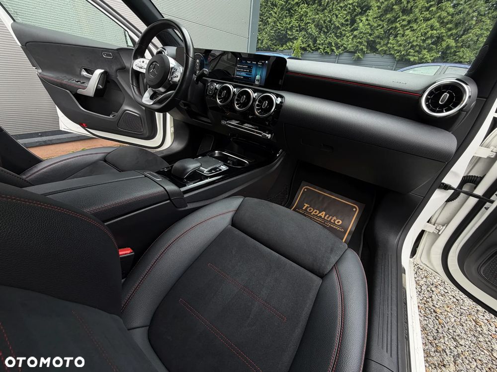Mercedes-Benz Klasa A 200 d 8G-DCT Edition 1 - 16