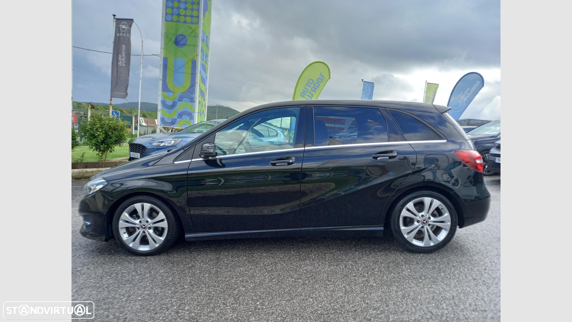 Mercedes-Benz B 200 d Urban Aut. - 17