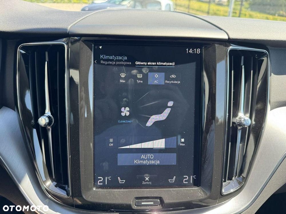 Volvo XC 60 - 23