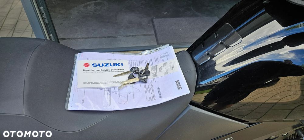 Suzuki DL - 25