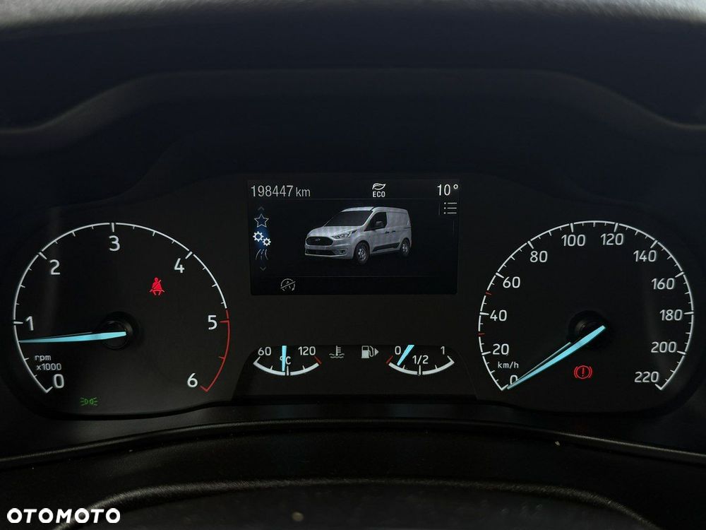 Ford Transit Connect - 23
