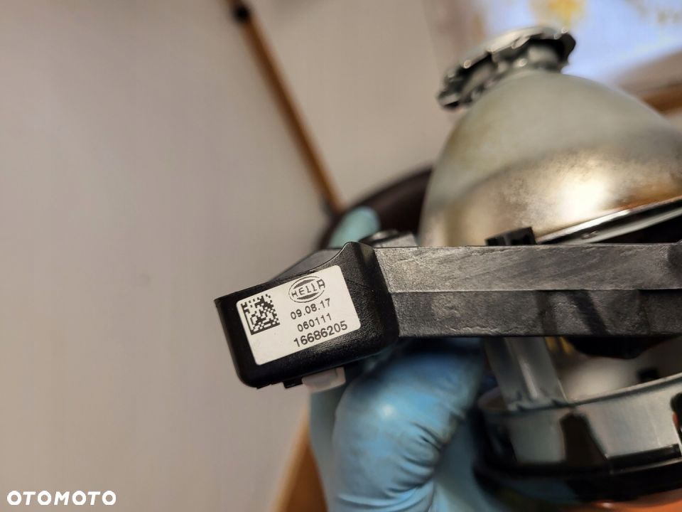 SOCZEWKA BI XENON PRAWA AUDI A3 8P LIFT 08- EUROPA - 5