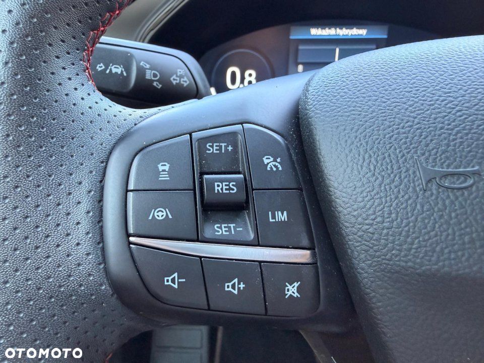Ford Focus - 13