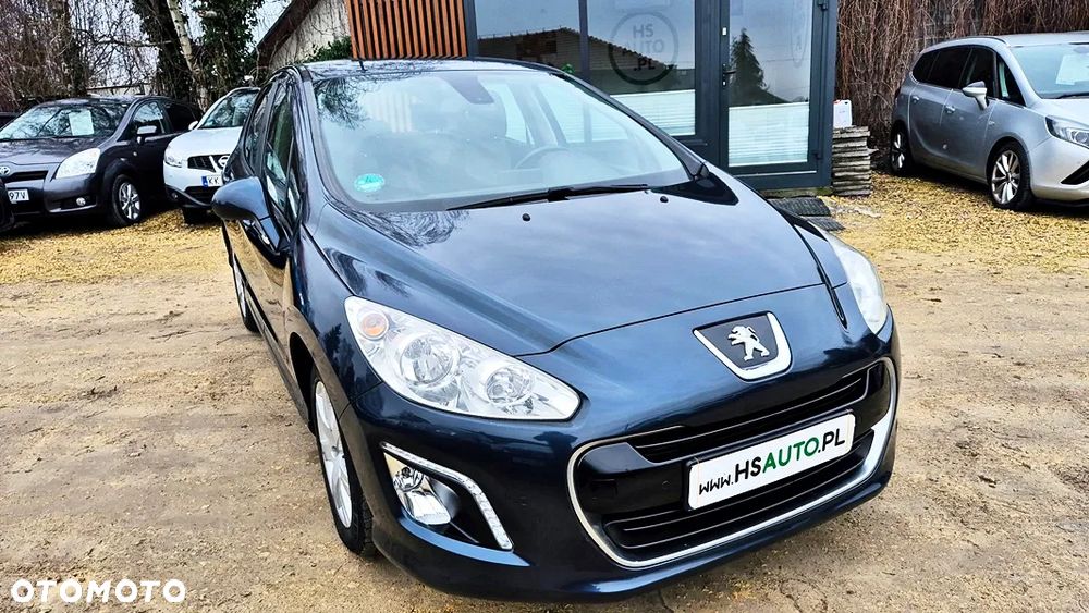 Peugeot 308 1.6 Premium Plus - 6