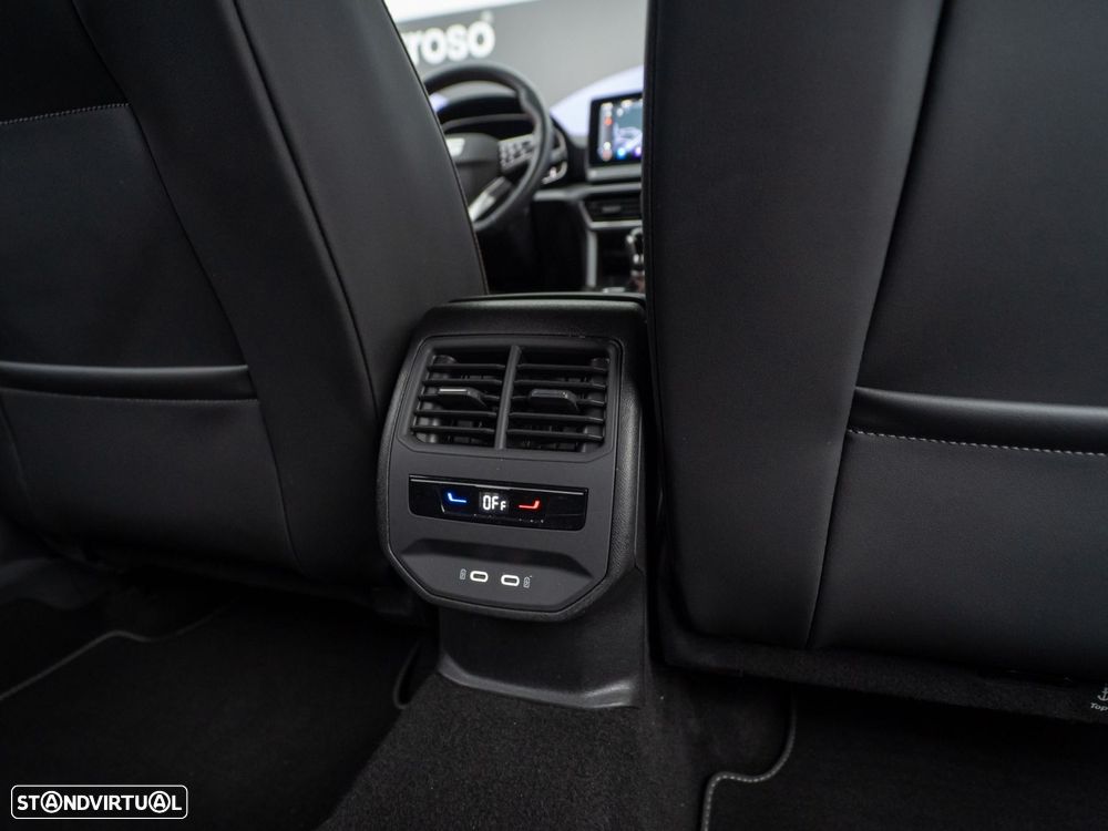 SEAT Leon 1.0 TSI FR - 37