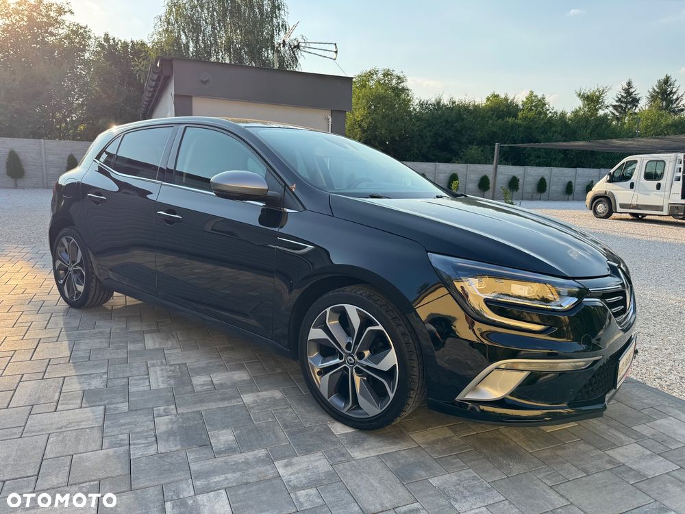 Renault Megane ENERGY TCe 130 GT LINE - 23