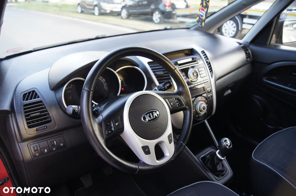 Kia Venga 1.4 CVVT Spirit - 10