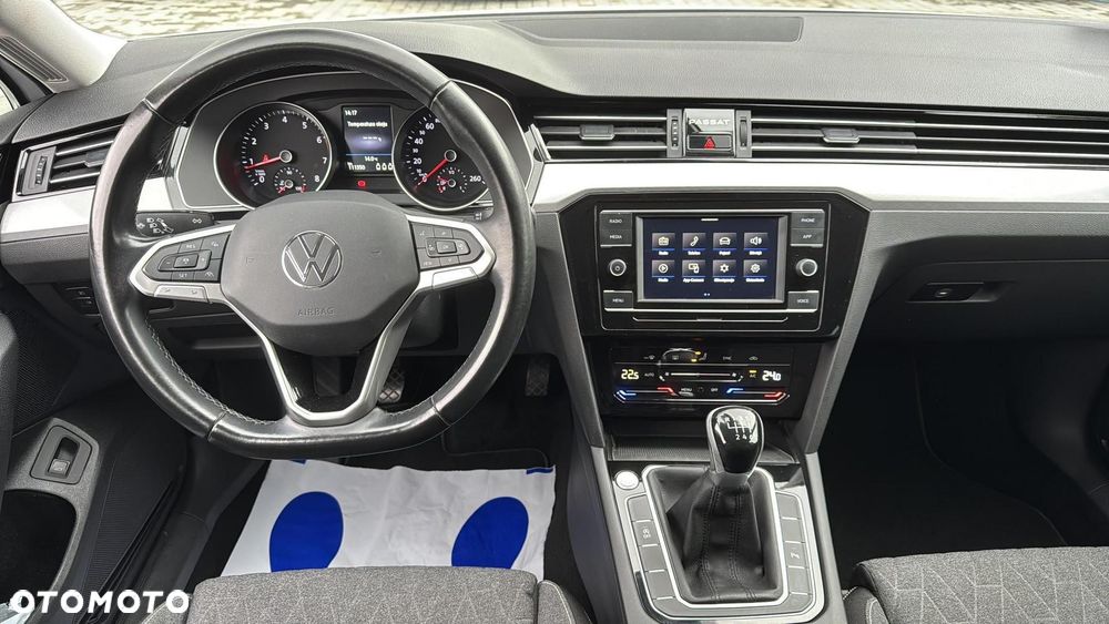 Volkswagen Passat 1.5 TSI EVO Business - 15