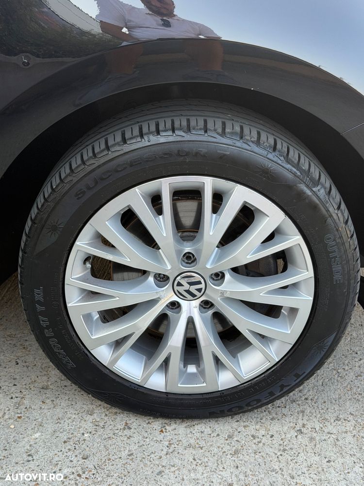 Volkswagen Sharan 2.0 TDI DSG BlueMotion Technology Highline - 32