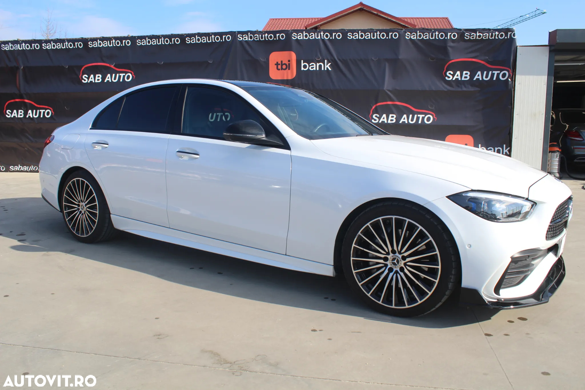 Mercedes-Benz C 200 4Matic 9G-TRONIC - 5