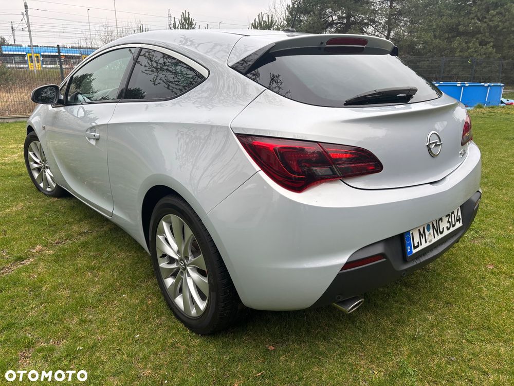 Opel Astra 1.4 Turbo Innovation - 9