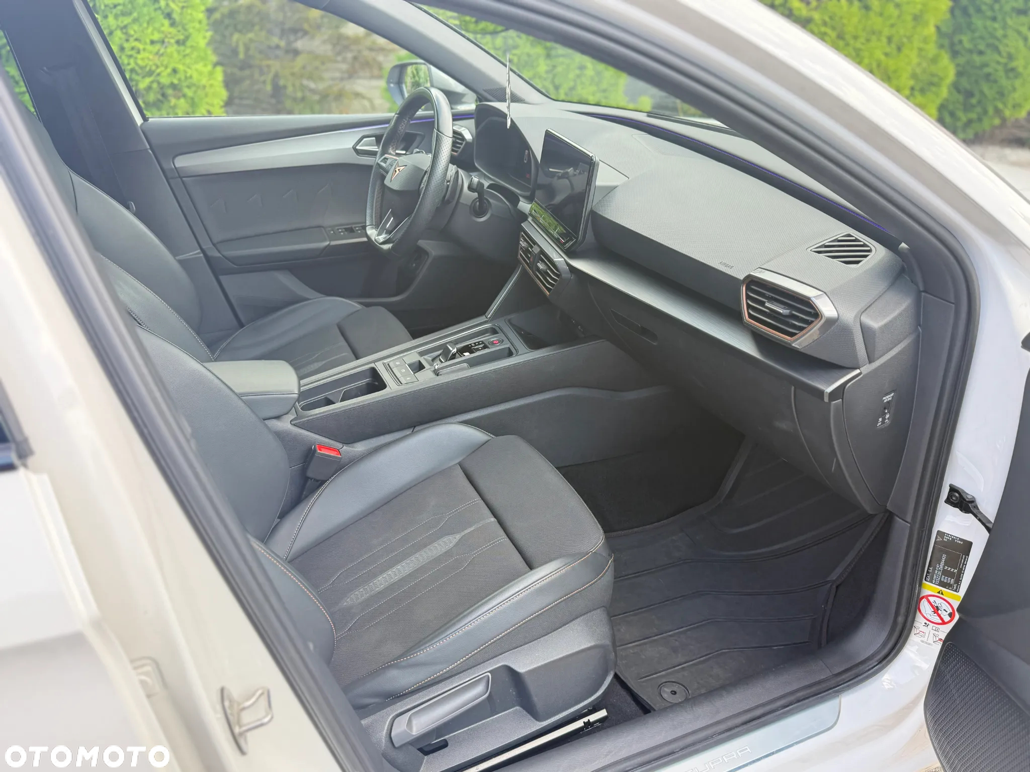 Cupra Leon 1.5 e-Hybrid PHEV DSG - 21