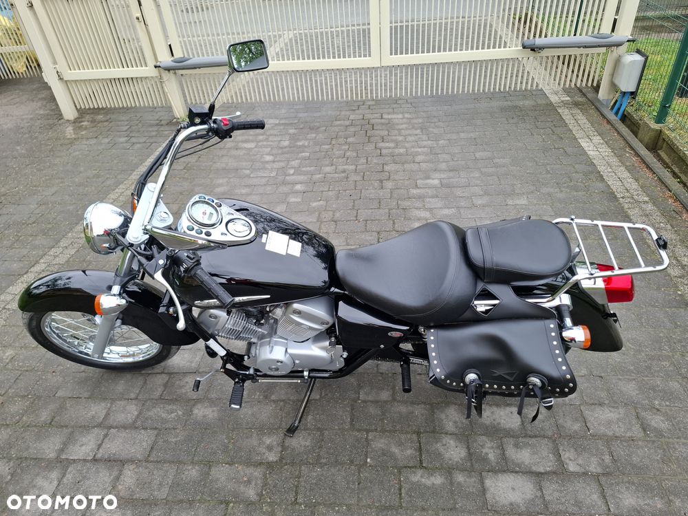 Honda Shadow - 32