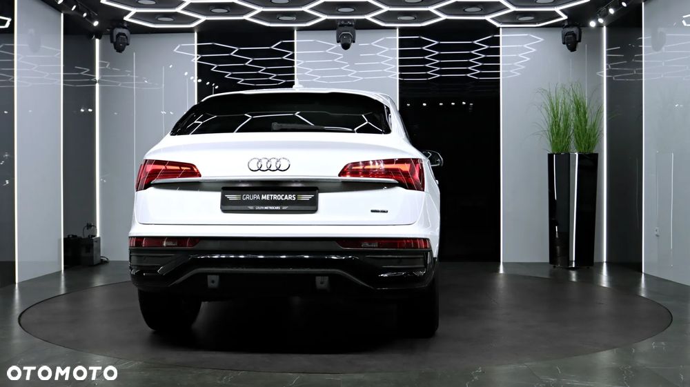 Audi Q5 Sportback 40 TDI quattro S tronic advanced - 7