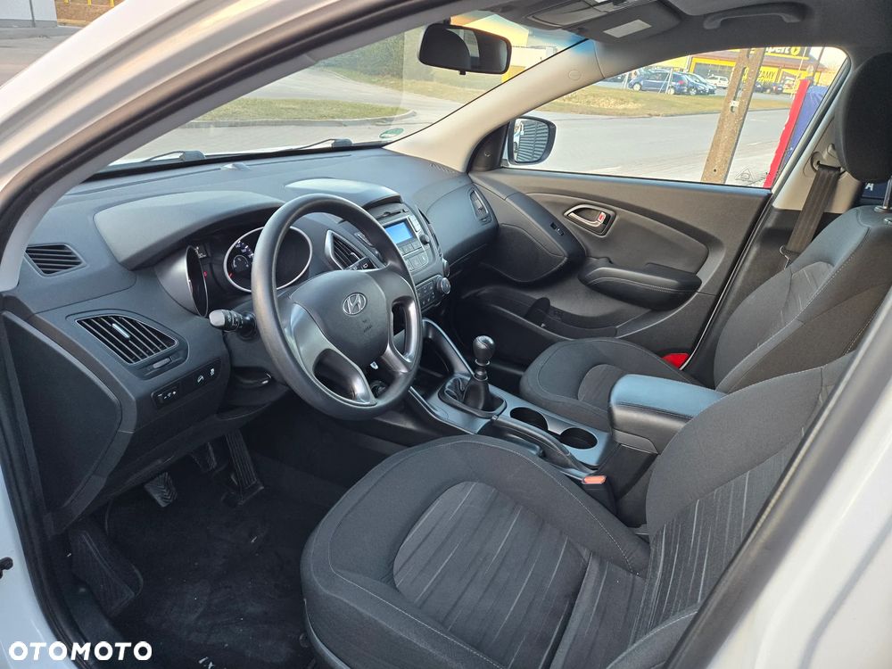 Hyundai ix35 1.6 2WD Classic - 16