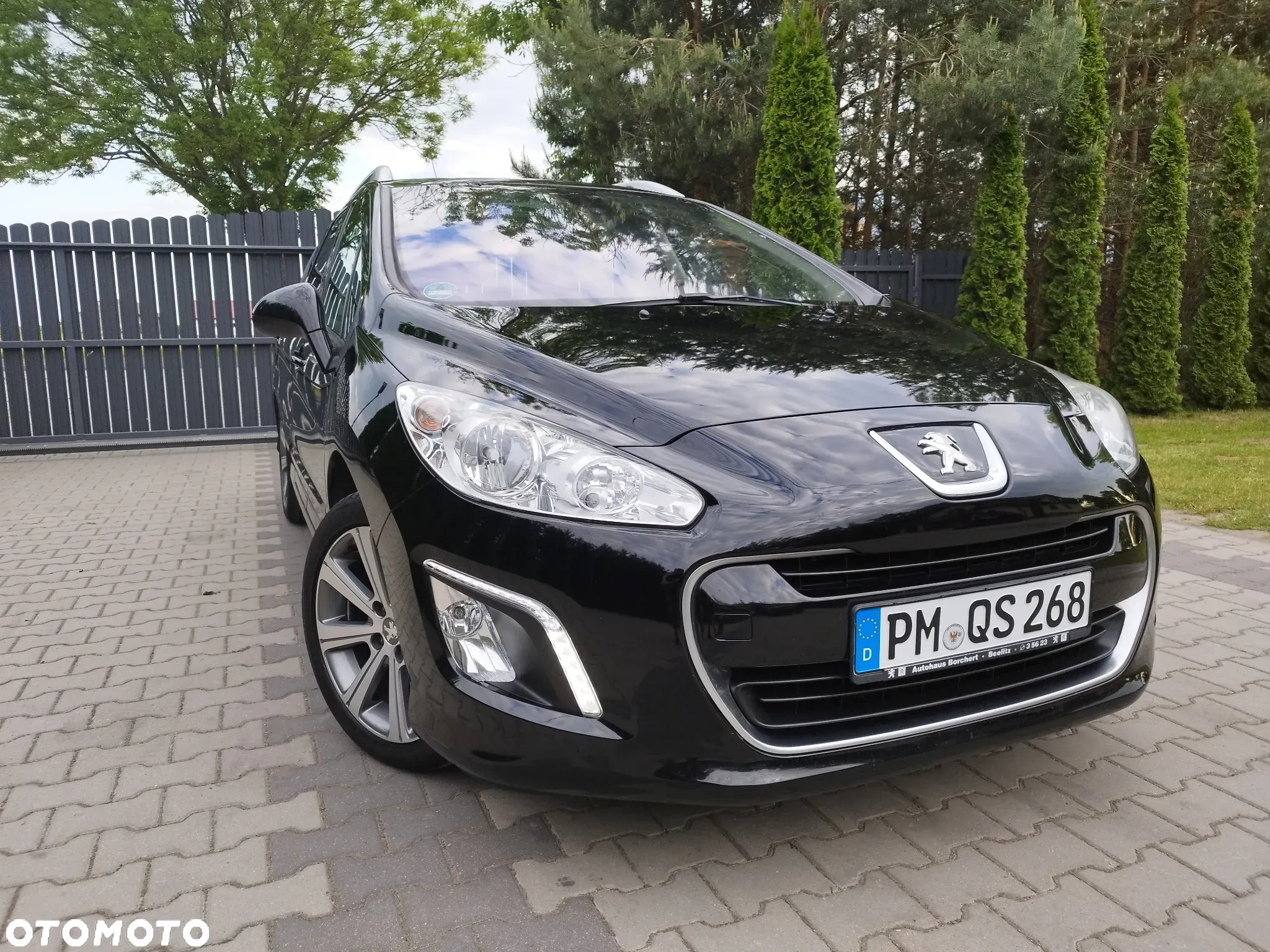 Peugeot 308 SW HDi FAP 110 EGS6 Premium - 13