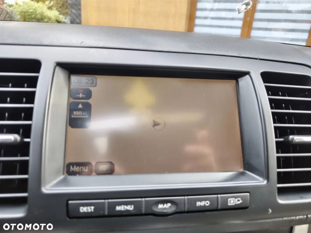 Subaru Legacy - 22