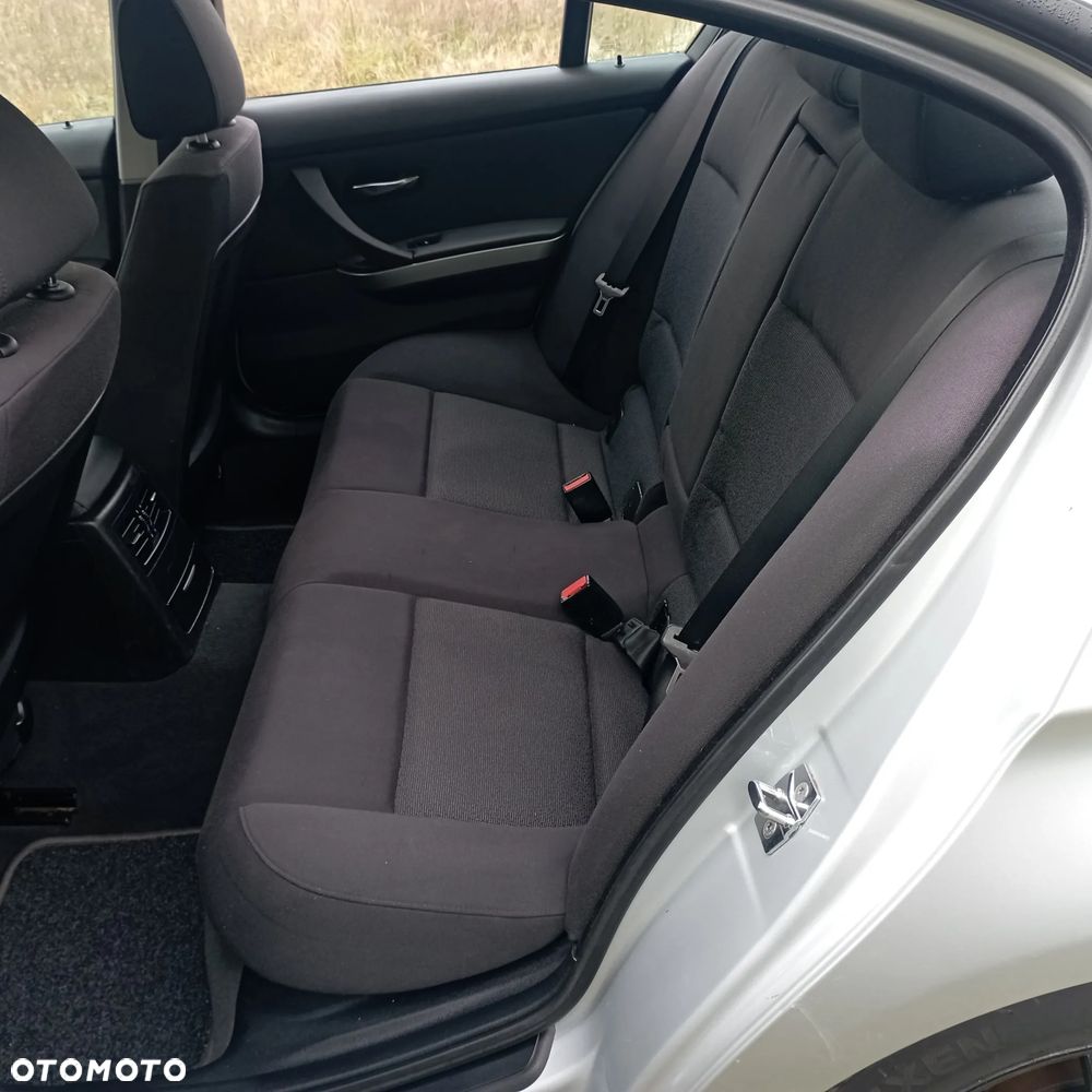 BMW Seria 3 ver-1-4-tsi-green-tec-ambition - 14