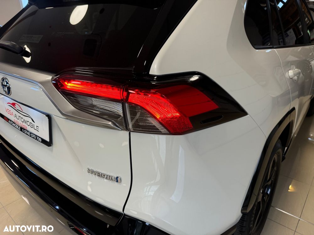 Toyota RAV4 2.5 Hybrid VVT-iE 4x2 Dynamic - 32