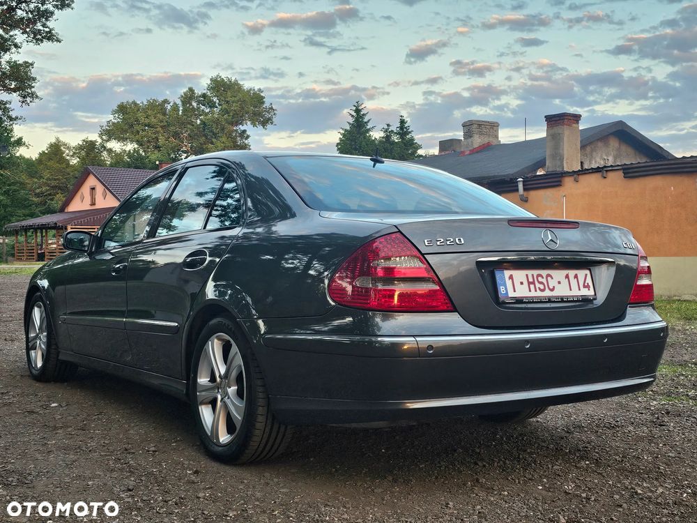 Mercedes-Benz Klasa E - 6
