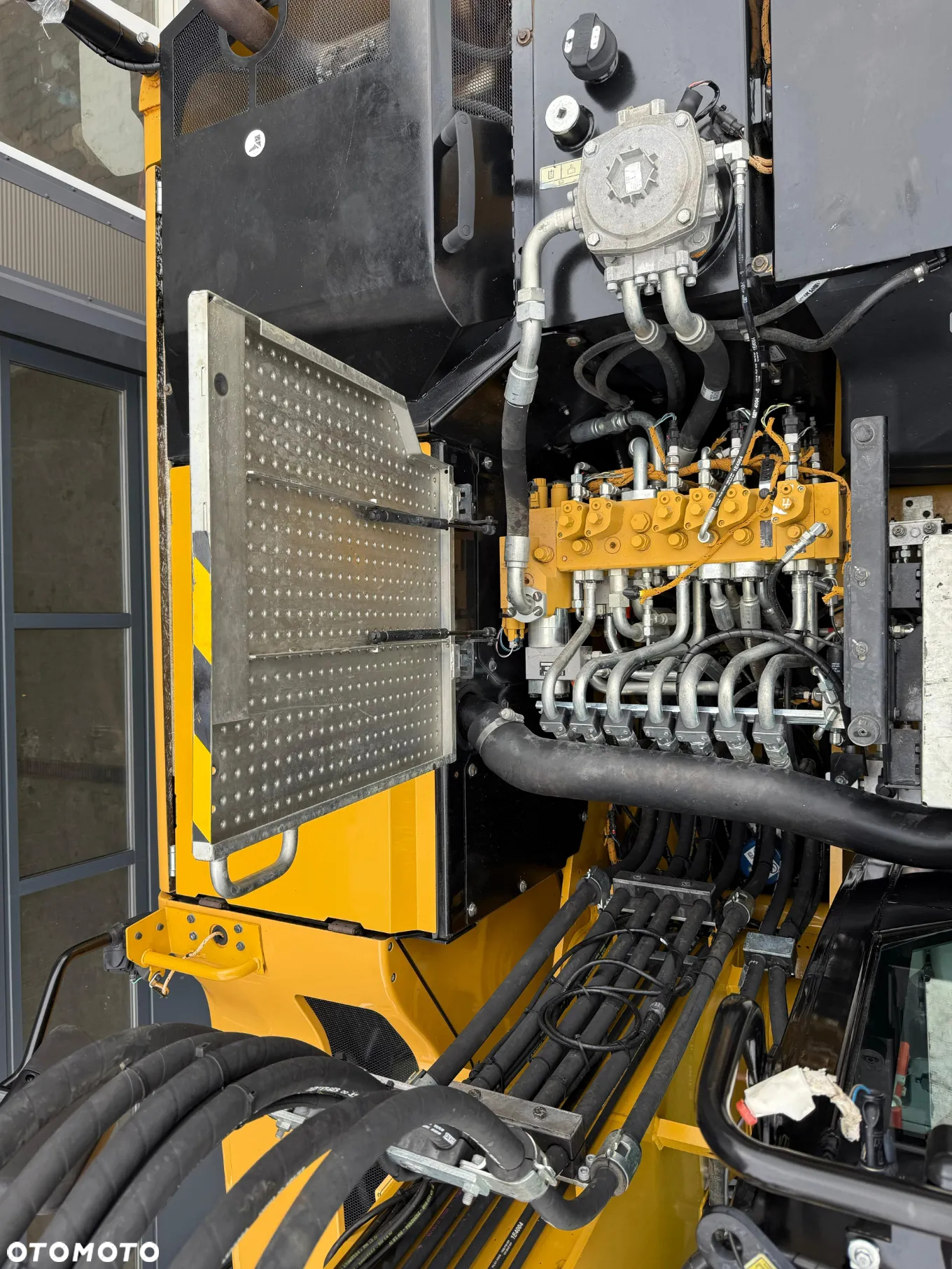 Caterpillar KOPARKA KOŁOWA CAT CATERPILLAR M318F M318 318 316 320 2019R - 18