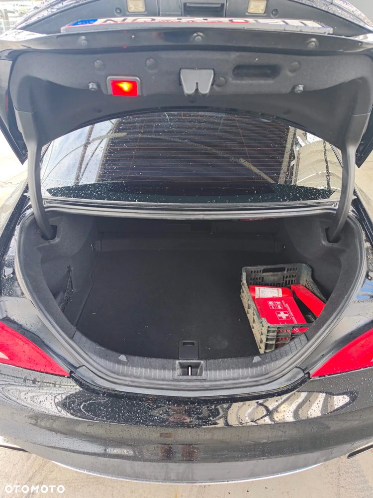 Mercedes-Benz CLA 250 4Matic 7G-DCT Sport - 21