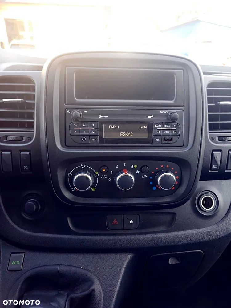 Renault Trafic - 17