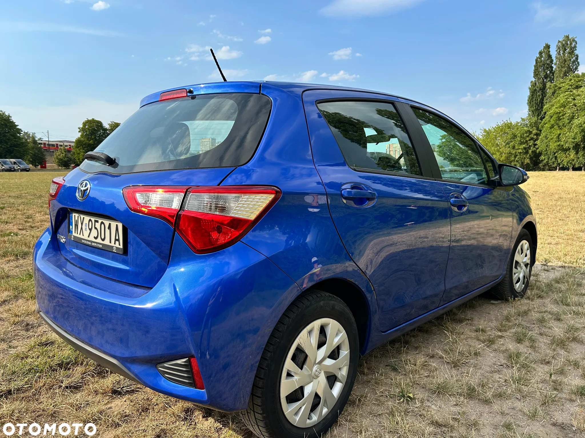 Toyota Yaris - 10