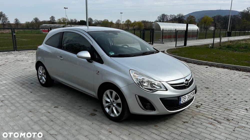 Opel Corsa 1.4 Cosmo - 7